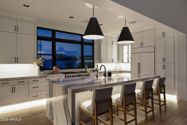 3964 E PENEDES Drive, Gilbert, AZ 85298