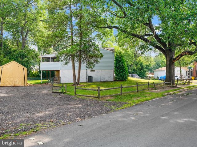 237 CINMAR ROAD, Glen Burnie, MD 21060