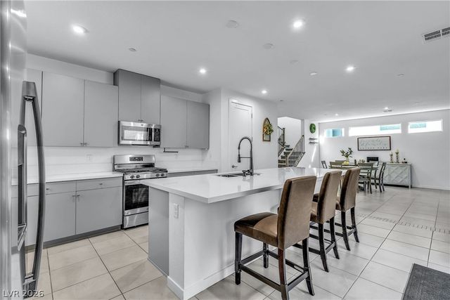 2669 Skylark Trail Street, Henderson, NV 89044