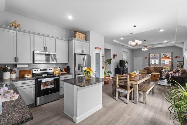 6106 Chickasaw Drive, Mabank, TX 75156