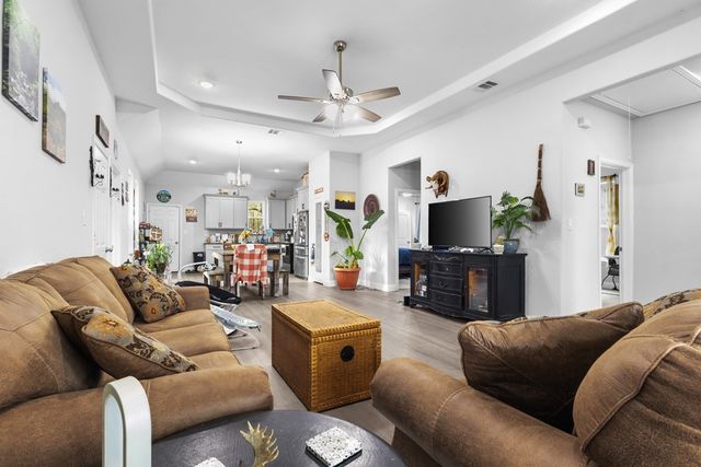 6106 Chickasaw Drive, Mabank, TX 75156