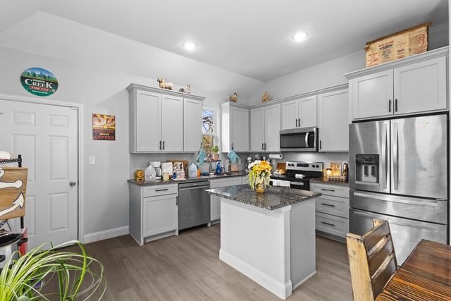 6106 Chickasaw Drive, Mabank, TX 75156