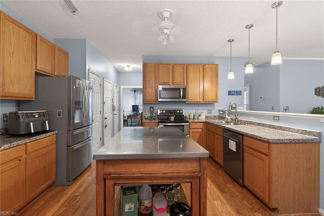 116 Old Field RD, Williamsburg, VA 23188