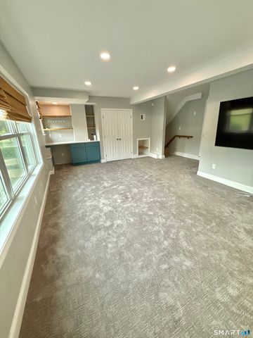 23 Welch Road, North Haven, CT 06473
