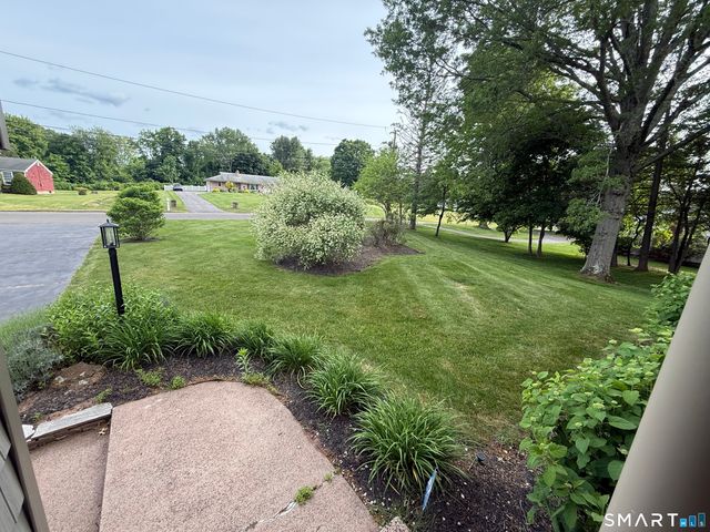 23 Welch Road, North Haven, CT 06473