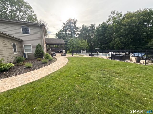 23 Welch Road, North Haven, CT 06473