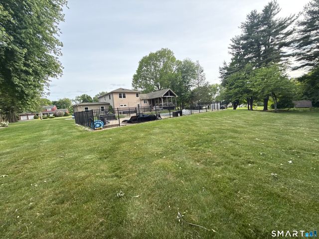 23 Welch Road, North Haven, CT 06473