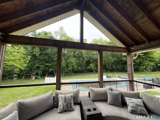 23 Welch Road, North Haven, CT 06473