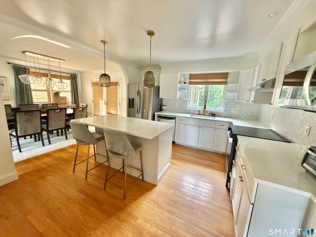 23 Welch Road, North Haven, CT 06473