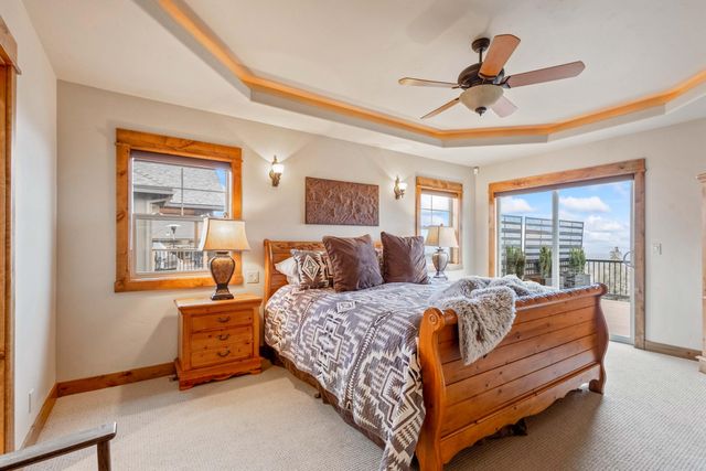 360 Vista Rim Drive, Redmond, OR 97756