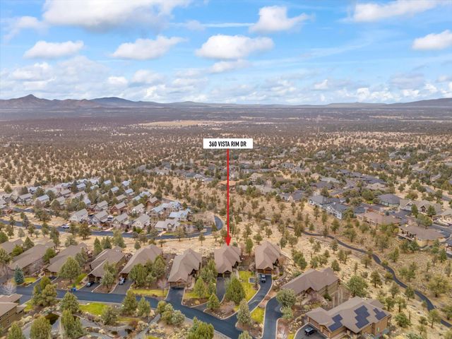 360 Vista Rim Drive, Redmond, OR 97756