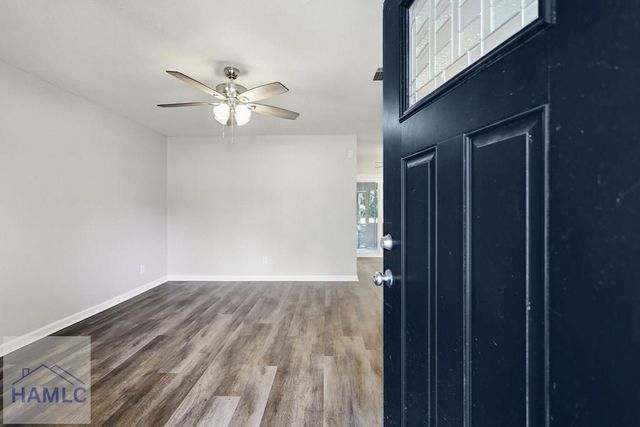 920 Greenbriar Road, Hinesville, GA 31313