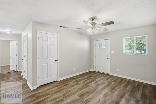 920 Greenbriar Road, Hinesville, GA 31313