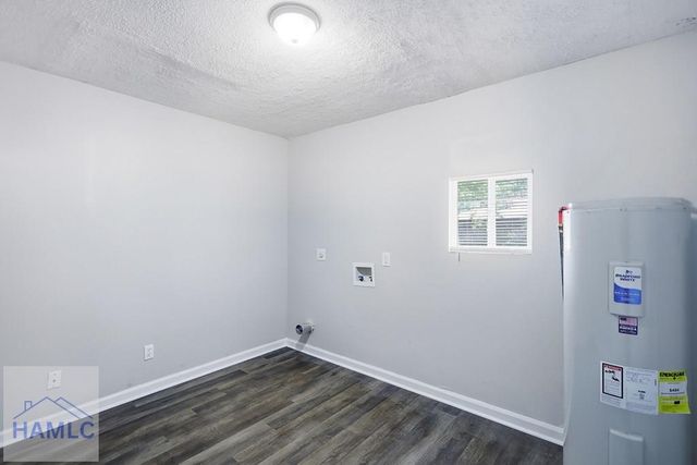 920 Greenbriar Road, Hinesville, GA 31313