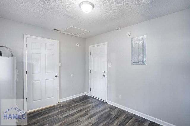 920 Greenbriar Road, Hinesville, GA 31313