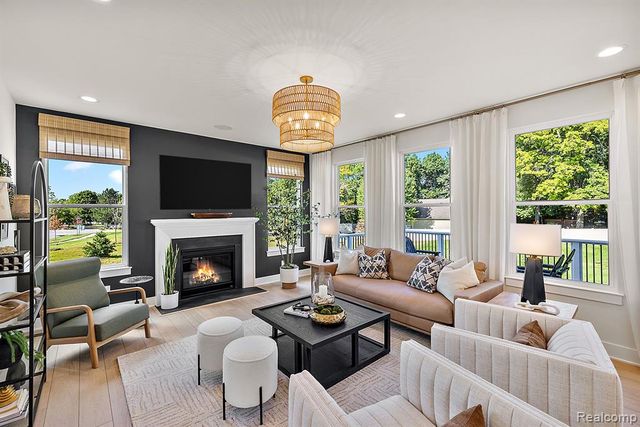 29104 Myles Andrew Drive, South Lyon, MI 48178