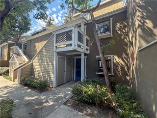 700 E Lake 67, Orange, CA 92866