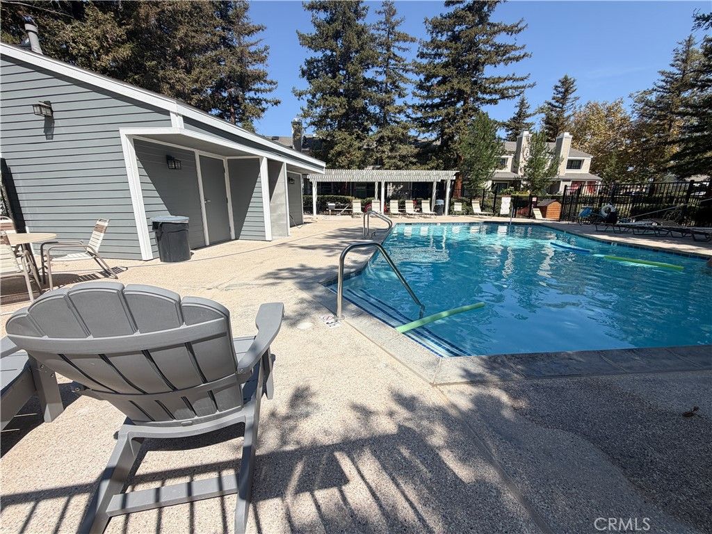 Image 24 of property listing at 700 E Lake 67, Orange, CA 92866