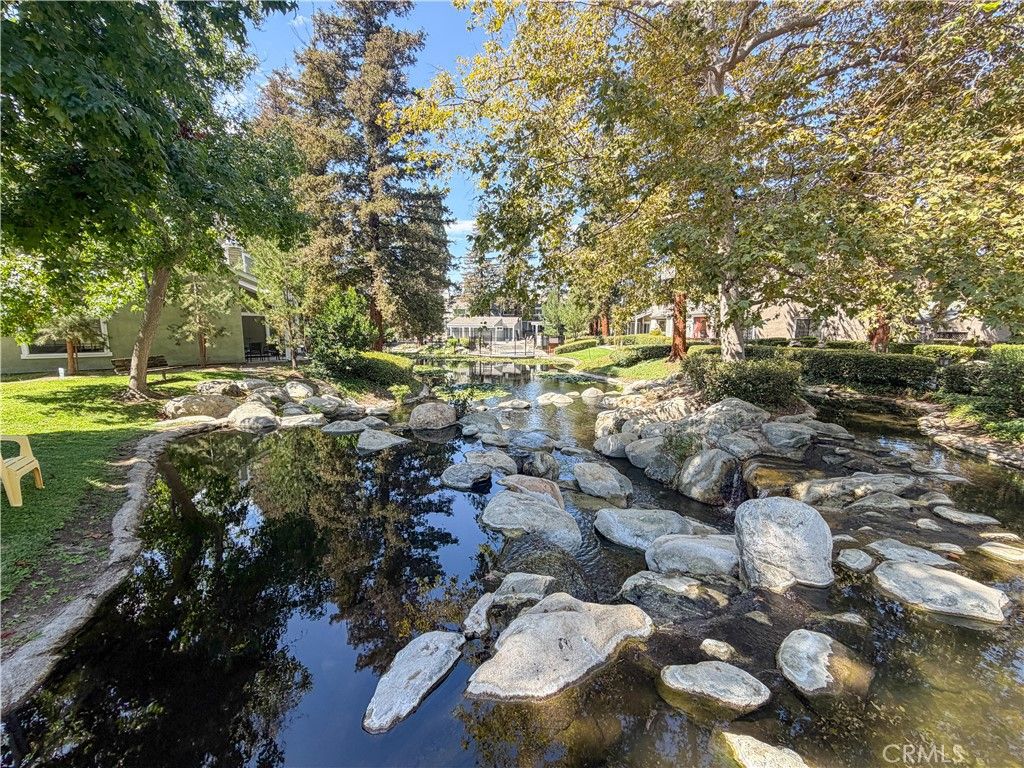 Image 25 of property listing at 700 E Lake 67, Orange, CA 92866