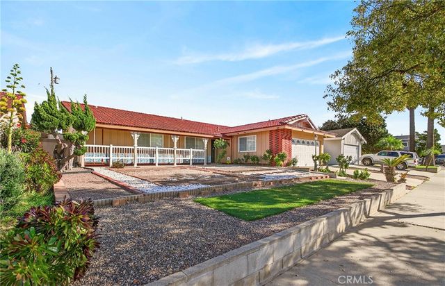 9332 Nancy, Cypress, CA 90630