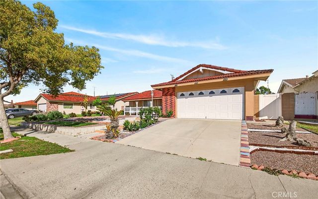 9332 Nancy, Cypress, CA 90630