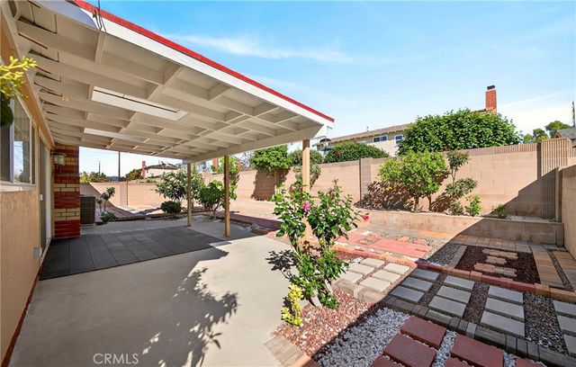 9332 Nancy, Cypress, CA 90630