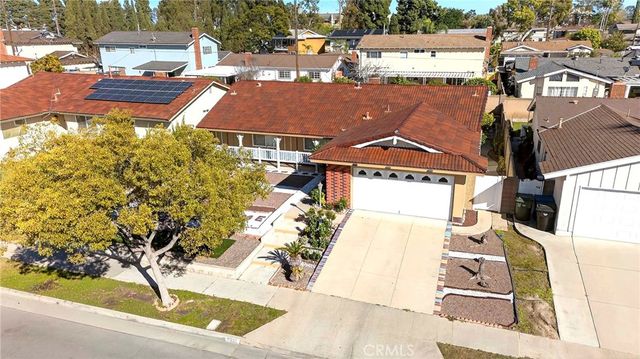 9332 Nancy, Cypress, CA 90630