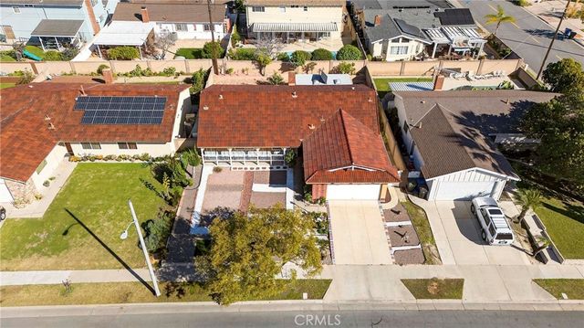 9332 Nancy, Cypress, CA 90630