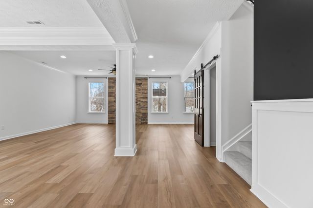 4303 Nottinghill Drive, Avon, IN 46123