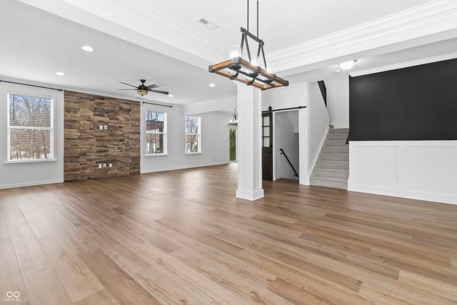 4303 Nottinghill Drive, Avon, IN 46123