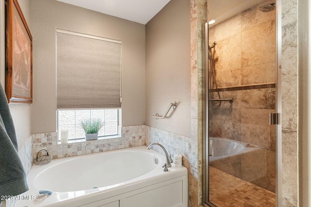 2214 Mountain Lion Lane, Overgaard, AZ 85933