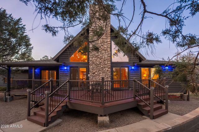 2214 Mountain Lion Lane, Overgaard, AZ 85933