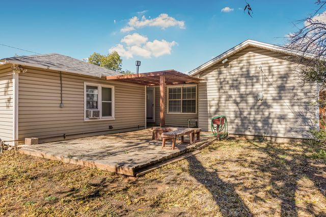 1405 W Tennessee Ave, Midland, TX 79701