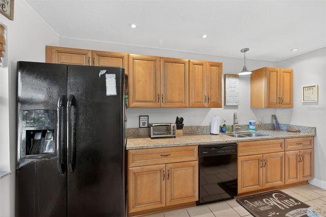 2105 CORDOVA GREEN 2105, Seminole, FL 33777