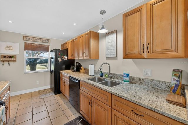 2105 CORDOVA GREEN 2105, Seminole, FL 33777