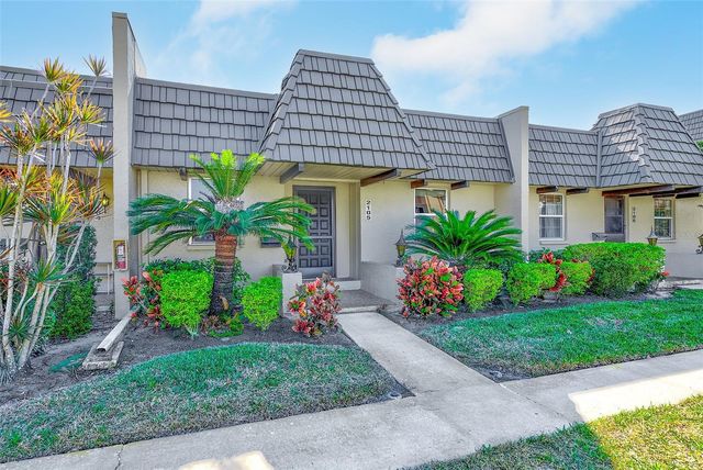 2105 CORDOVA GREEN 2105, Seminole, FL 33777