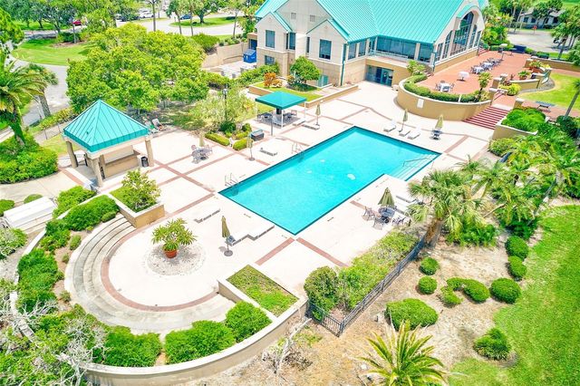 2105 CORDOVA GREEN 2105, Seminole, FL 33777