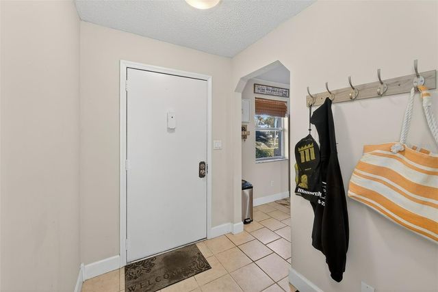 2105 CORDOVA GREEN 2105, Seminole, FL 33777