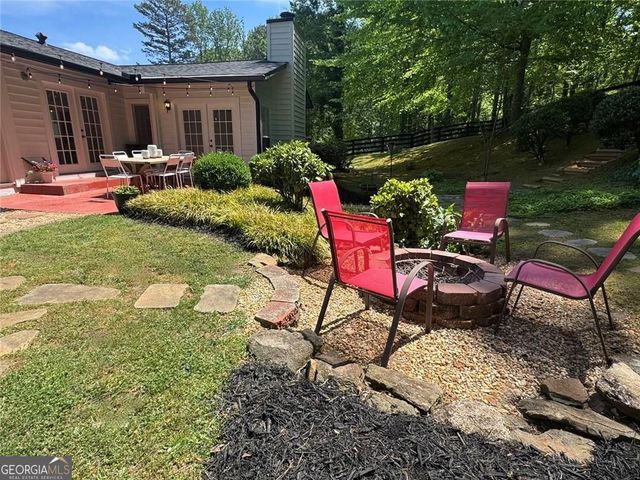 755 E Hembree Crossing, Roswell, GA 30076