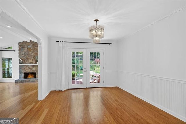 755 E Hembree Crossing, Roswell, GA 30076