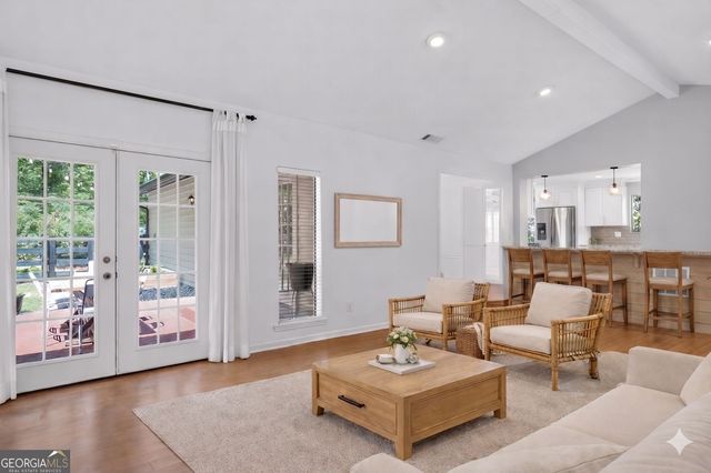 755 E Hembree Crossing, Roswell, GA 30076