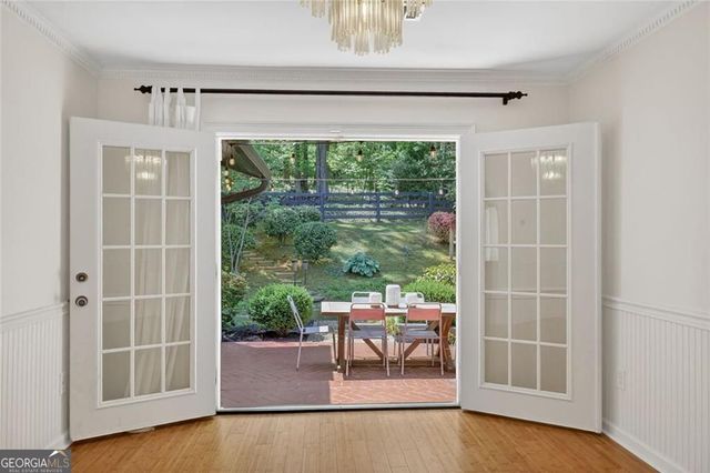 755 E Hembree Crossing, Roswell, GA 30076