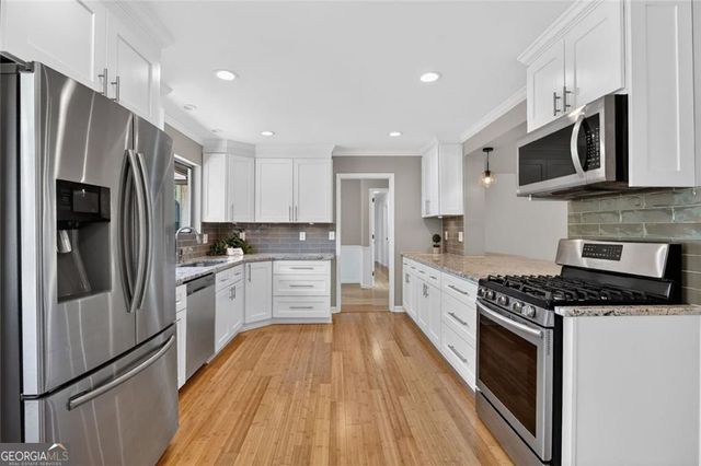 755 E Hembree Crossing, Roswell, GA 30076