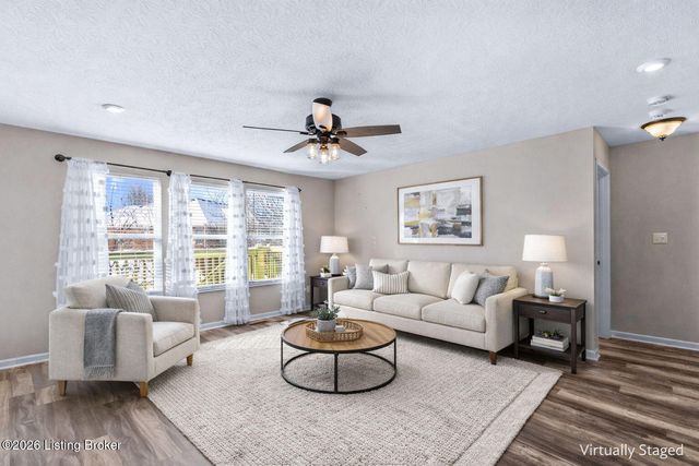 214 Garnette Ct, Mt Washington, KY 40047