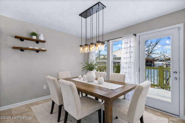 214 Garnette Ct, Mt Washington, KY 40047