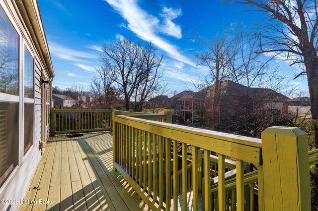 214 Garnette Ct, Mt Washington, KY 40047