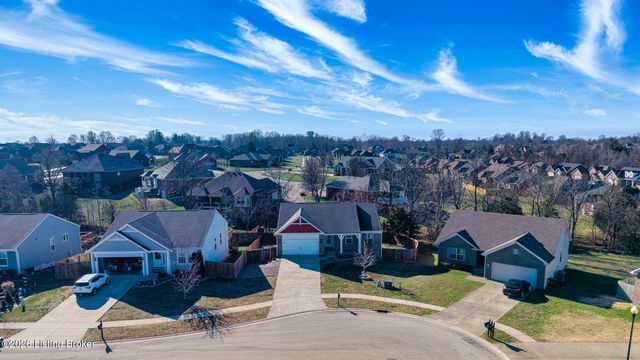 214 Garnette Ct, Mt Washington, KY 40047