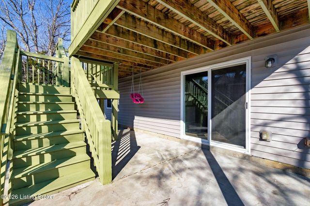 214 Garnette Ct, Mt Washington, KY 40047