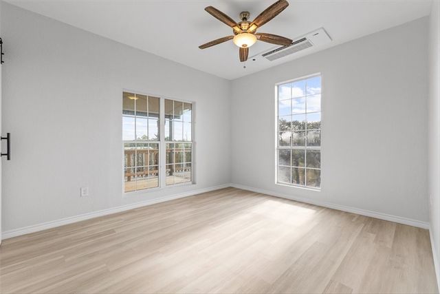 128 Saint Charles W, Rockport, TX 78382