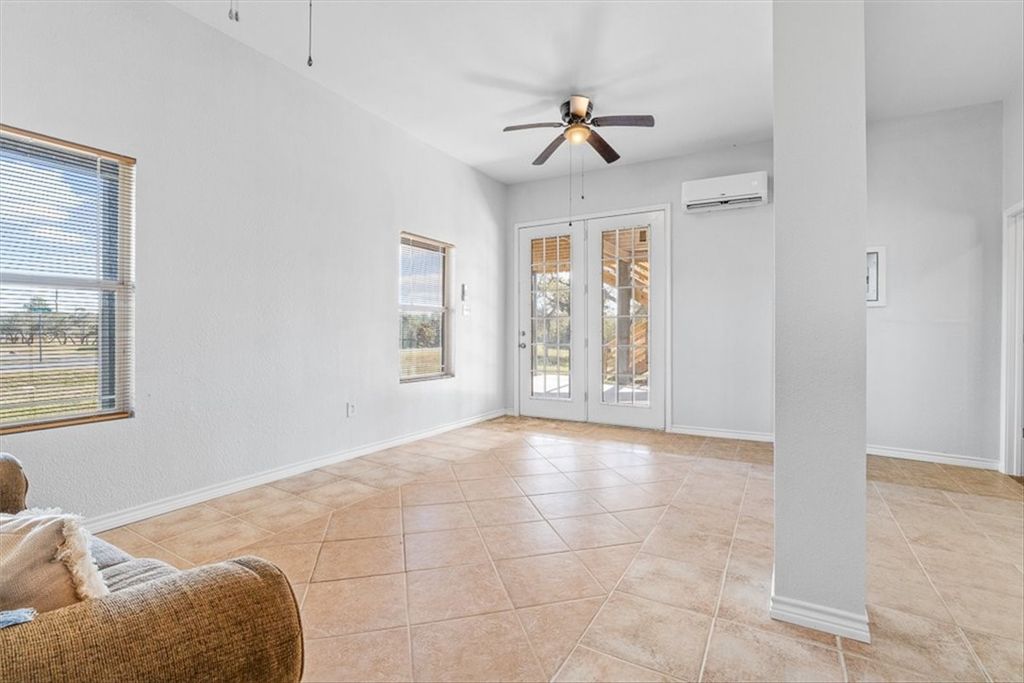 128 Saint Charles W, Rockport, TX 78382 — photo 5